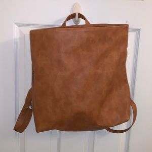 Thirty-one brown leather bag